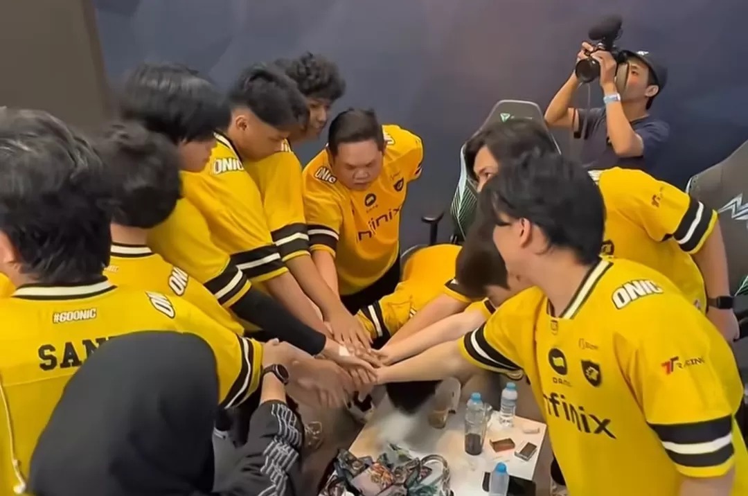 kemenangan pertama onic id di Swiss Stage melawan Boostgate