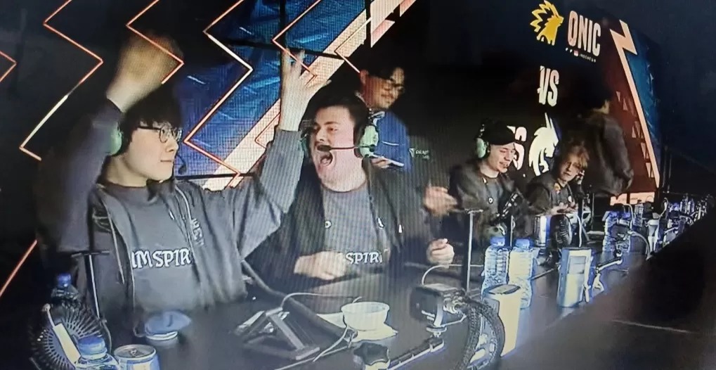 Onic kalah dari Team Spirit satu harapan menuju Knockout M7